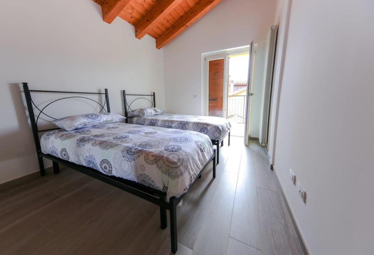 Penthouse Federico With Lake View - Residenza Silvana Вербания Екстериор снимка